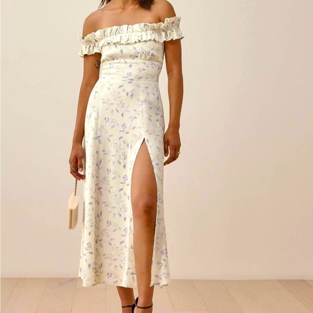 Reformation Isabel Dress in Laurel